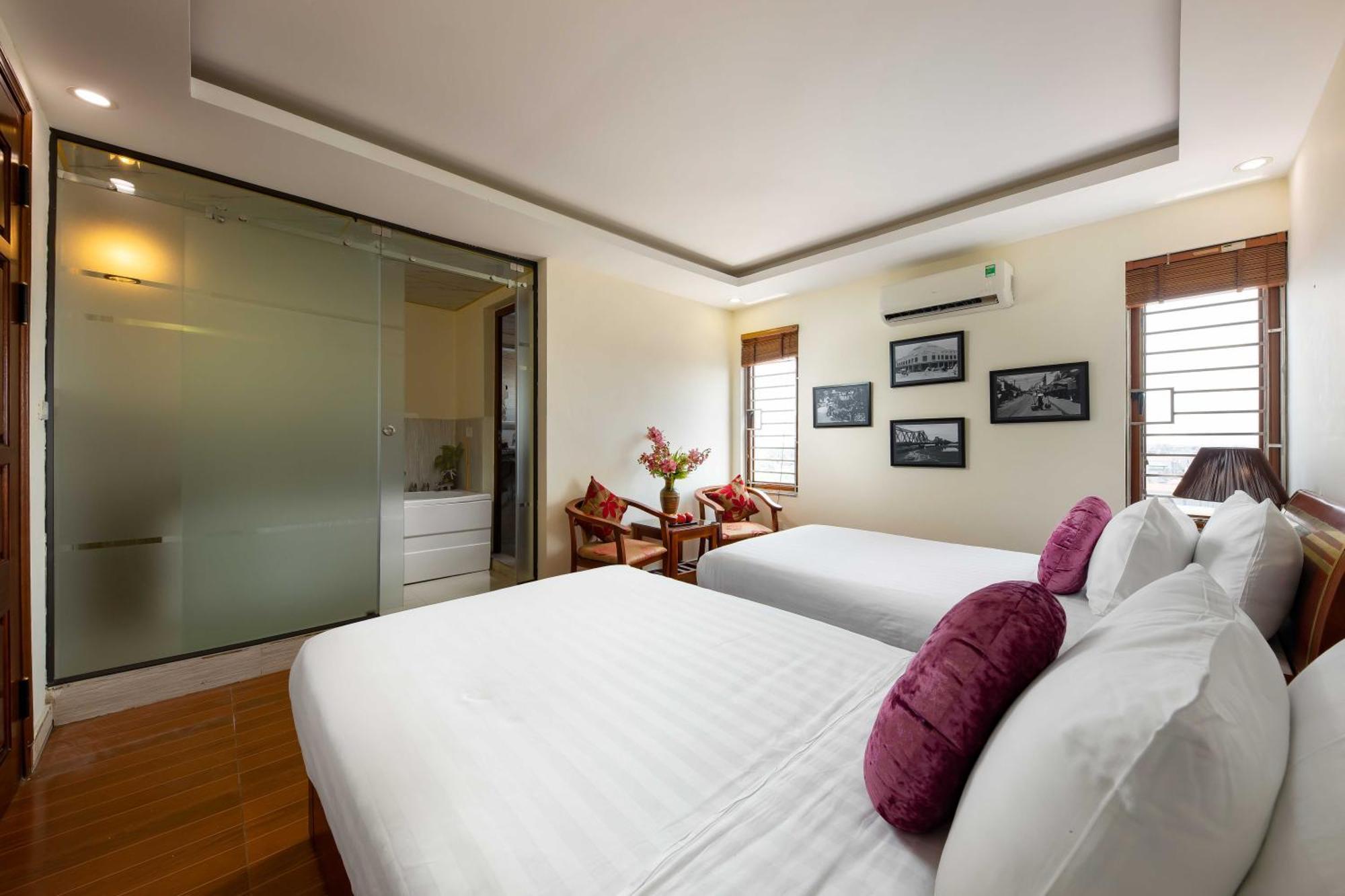 Viet Village Airport Hotel & Restaurants Hanoi Exterior foto
